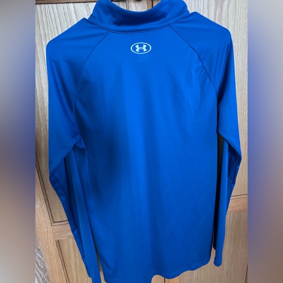 Under Armour Quarterzip - Picture 2 of 3
